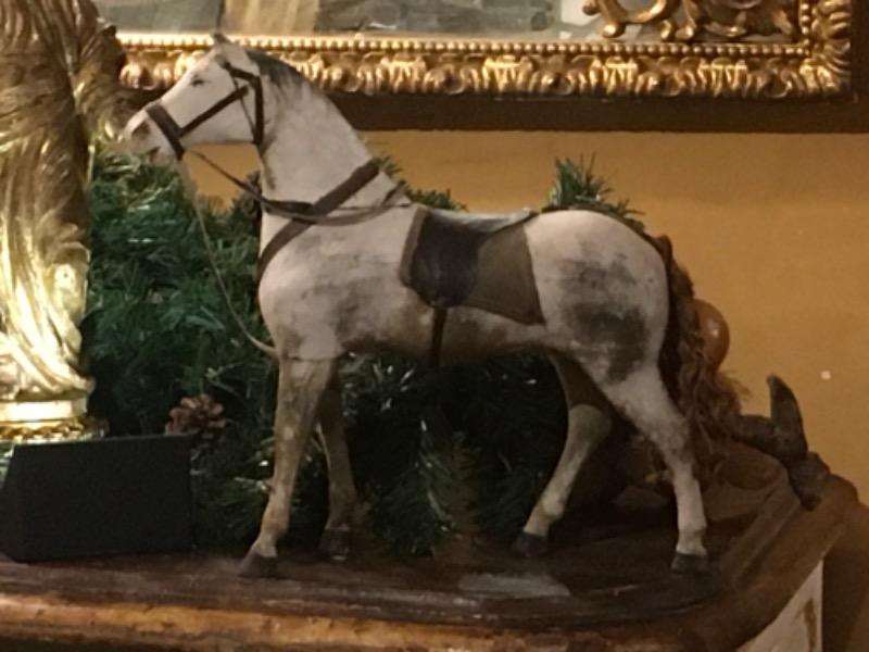 Cheval en bois sculpté début XX ème