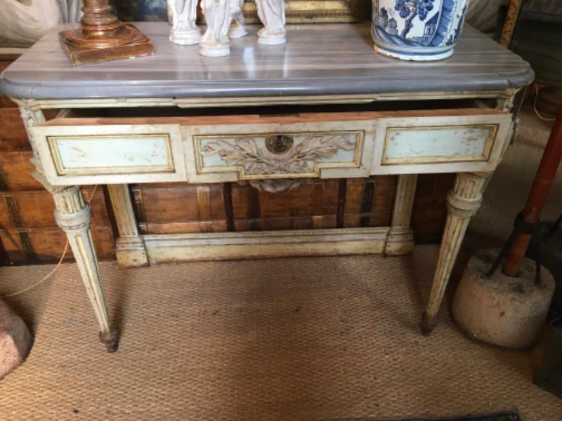 Console italienne ( Piémont ) avec un tiroir en ceinture Louis XVI dessus de marbre Bardiglio imperiale