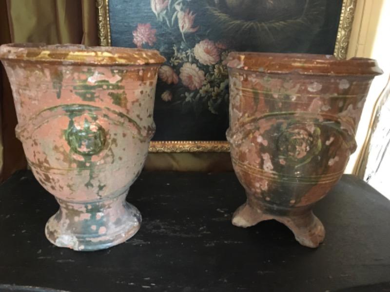 Deux paires de vases d’Anduze en l’état XIX ème (manques et accidents )