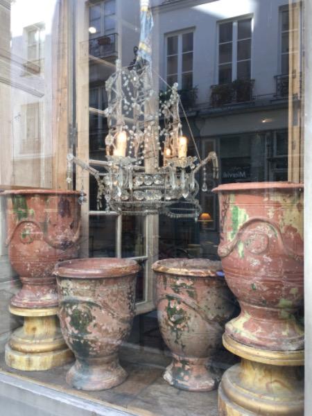 Deux paires de vases d’Anduze en l’état XIX ème (manques et accidents )