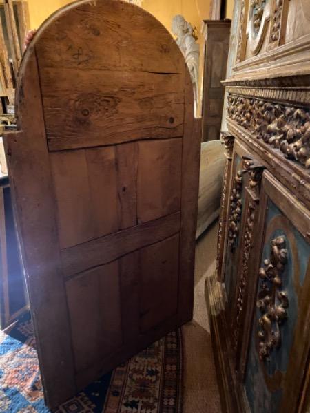 Miroir de boiserie début XVIII avec baguette bérain miroir et plancher d’origine